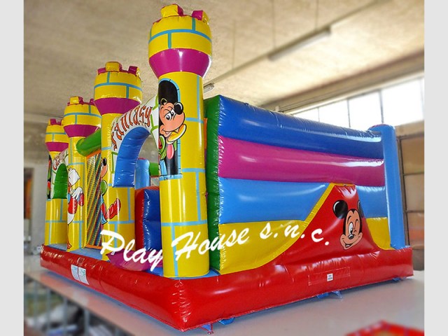 castello-gonfiabile-ludoteca (3)